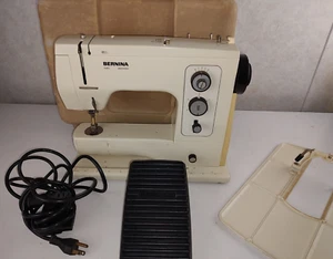 Máquina de coser Bernina Matic 801 con pedal/estuche rígido/mesa de extensión usada funciona - Imagen 1 de 15