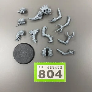TYRANID GENESTEALER SINGLE #1 MINIATURE WARHAMMER 40K 2023 YMGARL - Picture 1 of 1
