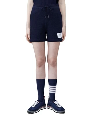 Pantalones Cortos Thom Browne Clásicos Laterales Tres Rayas Piqué FJQ015A 00050 415 76910142 Foto 1 de 4