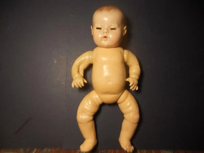 MUÑECA BEBÉ DY-DEE vintage años 40 EFFANBEE plástico goma buena pintura facial orejas 15 pulgadas Foto 1 de 4