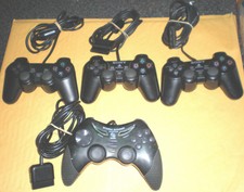 ( 7 CONTROLLERS) AND (SEGA GENESIS 1 CONSOLE) VINTAGE ORIGINAL COMES W/ HOOK UPS