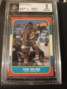 1986 Karl Malone Fleer NBA Rookie Card RC #68 THE MAILMAN UTAH JAZZ GRADED BGS 8 - Bild 1 von 6