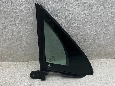 18-20 VOLKSWAGEN TIGUAN S ПЕРЕДНИЙ ПРАВЫЙ ПАССАЖИР ЧЕТВЕРТЬ СТЕКЛА OEM ЛОТ 757 - Изображение 1 из 4