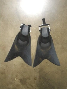 Force Fin Pro Open Heel Bungee Strap Tauchflossen SCHWARZ - Größe MED/LRG - Bild 1 von 14