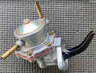 Механический топливный насос Kraftstoff - 151-1107 / 37-02900 - подходит для Opel Kadett 1964-71 - Изображение 1 из 4