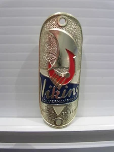 Viking Métal Headbadge. Neuf Stock Ancien ! Totally Immaculate. Origine De Usine - Picture 1 of 1