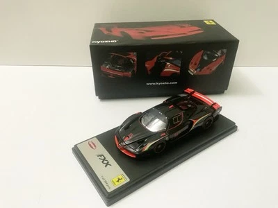 1/43 法拉利 FXX Evoluzione Kyosho(黑色带意大利条纹)04211BK — 第 1/4 张图片