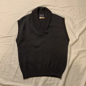 Mens Vintage Pendleton Lobo 100% Wool Sweater Vest Made in USA Gray Size M - Picture 1 of 10