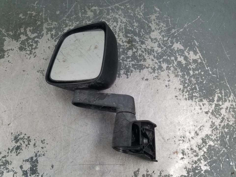 Espejo retrovisor izquierdo del conductor Jeep Wrangler TJ Rubicon 2004 4x4 #4242 VV3 Foto 1 de 4