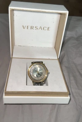 Versace VEBQ01519 V-Circle Greca Edition gold military green Men's Watch - Image 1 of 4