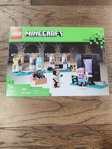 LEGO® Minecraft® The Armory 21252 - Picture 1 of 5