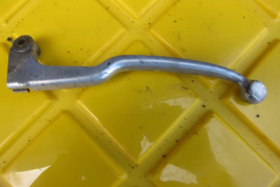 Yamaha YZFR6 R6 1999-2002 MANGO DE EMBRAGUE Foto 1 de 1