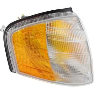 New Right Parking Light Assembly Fits 1994-2000 MERCEDES-BENZ C280 MB2521101 - Picture 1 of 5
