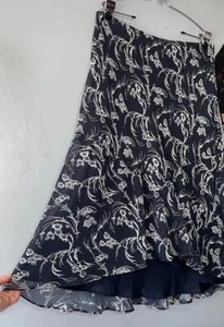 Chaps Size Large Skirt Dark Navy Floral Asymmetric Flowy Flutter Classic Fairy - Picture 1 of 9