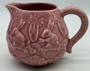 Bordallo Pinheiro Pink Bunny Rabbit Embossed Majolica Creamer Portugal - Picture 1 of 8
