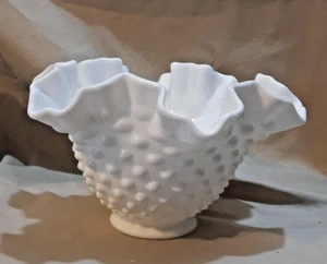 Fenton Hobnail Milk Glass Squat Vase W/Ruffled Rim 6.75" Wide 1954-1974 - Picture 1 of 6