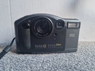Kodak DC210 Plus Digital Compact Camera 2x Zoom. Not Tested Sold As Seen  - Image 1 of 2