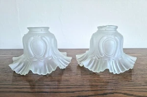 Pair of Antique Frilled bell pendant glass pattern light shades 16.5 x 11 cm - Picture 1 of 5