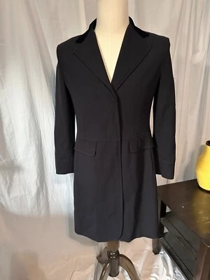 Casaco longo feminino Mondi. Marinha. Botão para cima. Gola de veludo. Bolsos. Tamanho M. 36""  - Imagem 1 de 4