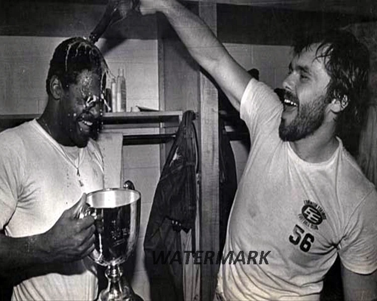 CFL 1980 Copa Gris Campeones Edmonton Esquimales Vestuario Warren Moon Foto 8 X 10 Foto 1 de 1