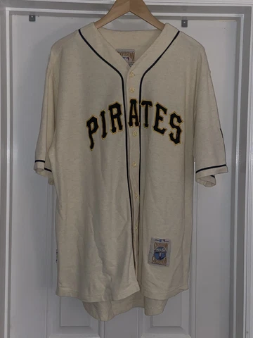 Roberto Clemente Pirates Cooperstown Collection 25th Anniversary MLB Jersey XL Cover