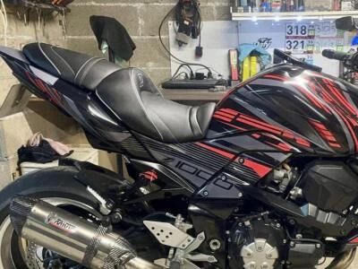 Asiento cómodo Kawasaki Z750/R 2007-2013 y Z1000 2007-2009 Top Sellerie SGC1401 Foto 1 de 4
