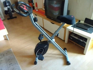 Heimttrainer Ultrasport F-Bike mit Handpulssensoren, klappbar, kaum genutzt - Bild 1 von 5