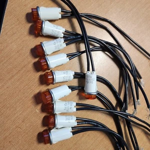 Solico amber panel light. 250V, 1/3 watt (10 Pack) - Picture 1 of 1