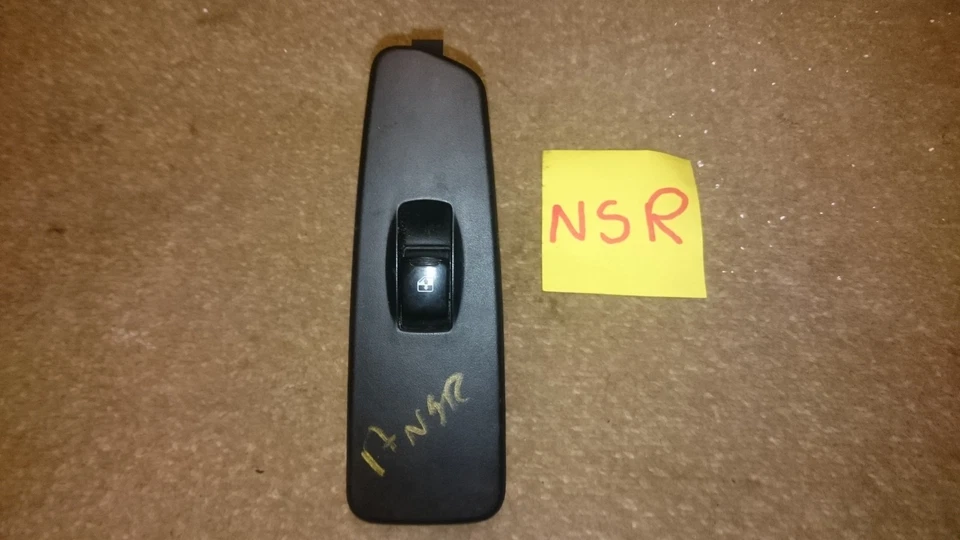 Переключатель заднего левого стекла со стороны пассажира Ssangyong Rexton RX270 2005 NSR - Изображение 1 из 1