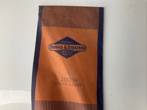 Borchia depuratore aria Briggs and Stratton 230238 OEM originale nuovo vecchio magazzino NOS - Foto 1 di 2