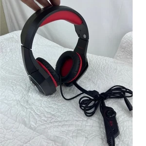 Cuffie da gioco Hunterspider V1 rosso/nero cablate sopra l'orecchio con microfono per PC PS4 Xbox - Foto 1 di 10