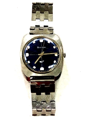 Bulova Reloj Sea King Ballena Cara Azul Manual Mecánico - De Colección Foto 1 de 4