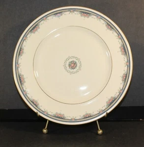 ROYAL DOULTON Albany 10 1/2" Dinner Plate - Picture 1 of 2