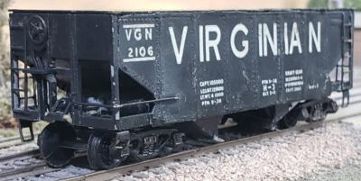 VINTAGE Mantua HO - Virginian Railroad 2-bay Coal Hopper (1940's/50s Release) - Image 1 of 4