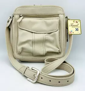 Fossil Bag White Leather Crossbody Shoulder Cargo Pockets Organizer Cream Purse - Picture 1 of 9