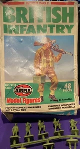 WW II BRITISH INFANTRY, HO/OO, 48 PIECES, AIRFIX #901703 S3, 1981, CRUSHED BOX - Picture 1 of 3