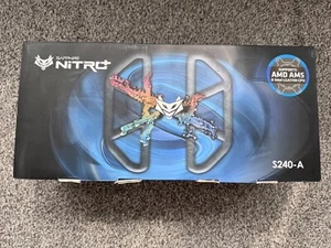 4895106292017 Sapphire Nitro+ S240-A Refroidissement à eau complet, ARGB, noir - 240 m - Photo 1/5