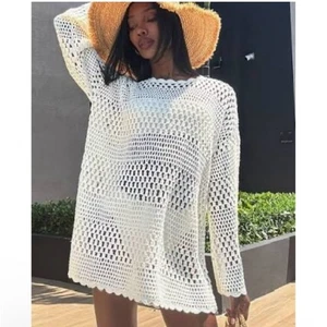 Top de punto a ganchillo Show Me Your Mumu Paula blanco roto para nadar - Imagen 1 de 10