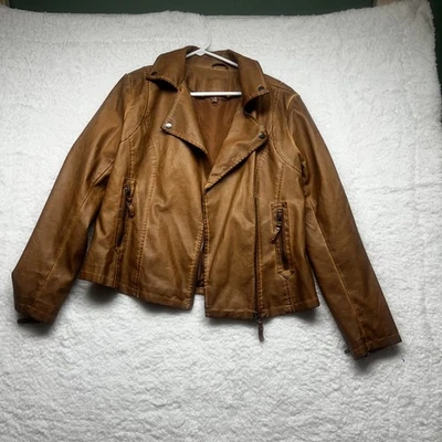 MAX STUDIO 女式中号棕褐色/干邑水洗人造皮革摩托夹克 — 第 1/4 张图片