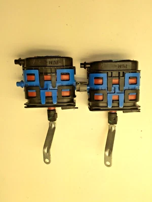 ✅ Mercedes-Benz CLK430 2000 calentador de aire acondicionado actuador de vacío con brazo (par) OEM Foto 1 de 4