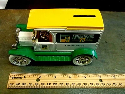 ERTL Réplica Ford 1917 Modelo T Diecast Metal Bank 75 Aniversario Spartan Stores Bank Foto 1 de 4