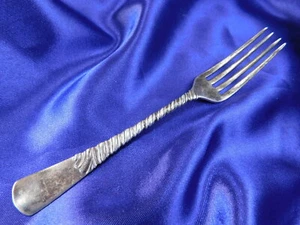 GORHAM COLONIAL STERLING SILVER FORCHETTA GIOVANILE O FORCHETTA DA TÈ - BUONE CONDIZIONI TS - Foto 1 di 8