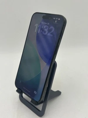 Apple iPhone 15 Pro Max - 256GB - Black - AT&T - Bad Camera For Parts READ - Image 1 of 4