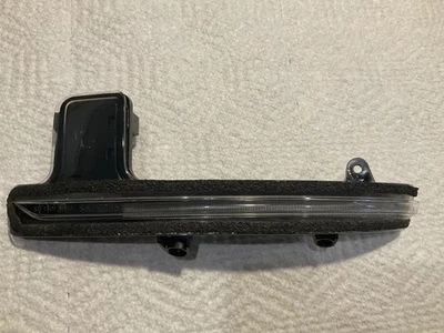 Right Rearview Mirror Turn Signal Light Indicator For Mazda CX-5 2017-2021 - Image 1 of 2