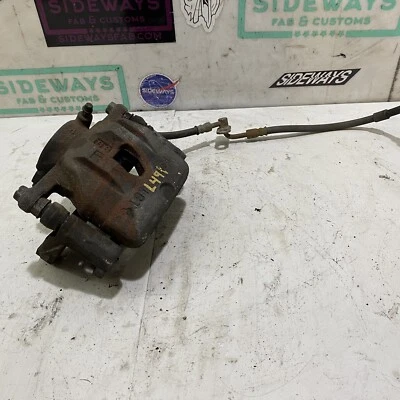 04-08 Pinza de freno delantera pasajero derecho Mazda RX8 S1 RX-8 frenos delanteros diestros Foto 1 de 4