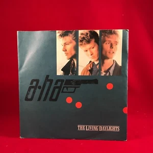 A-HA The Living Daylights 1987 UK 7" single original 45 theme james bond 007 ~ - Picture 1 of 4