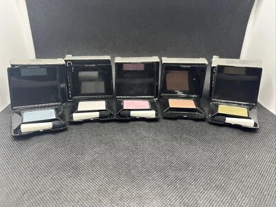 5 Avon Colortrend Eyeshadow 2004 Rose Gold, Blue, Moonlight, Green Quartz Pink - Image 1 of 4