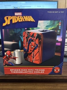 Spider-Man Mini Fridge Thermoelectric Cooler with Handle Holds 6 cans Brand NEW - Picture 1 of 4