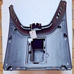 Trittbodenverkleidung PEGASUS SKY 125 ccm - Bild 1 von 3