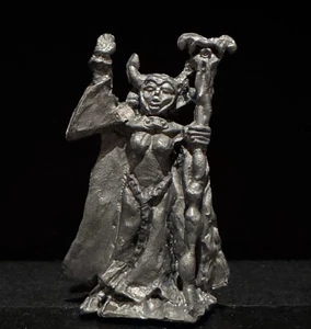 Heritage 1420B (a) Witch Vintage Fantasy Metal - Picture 1 of 1